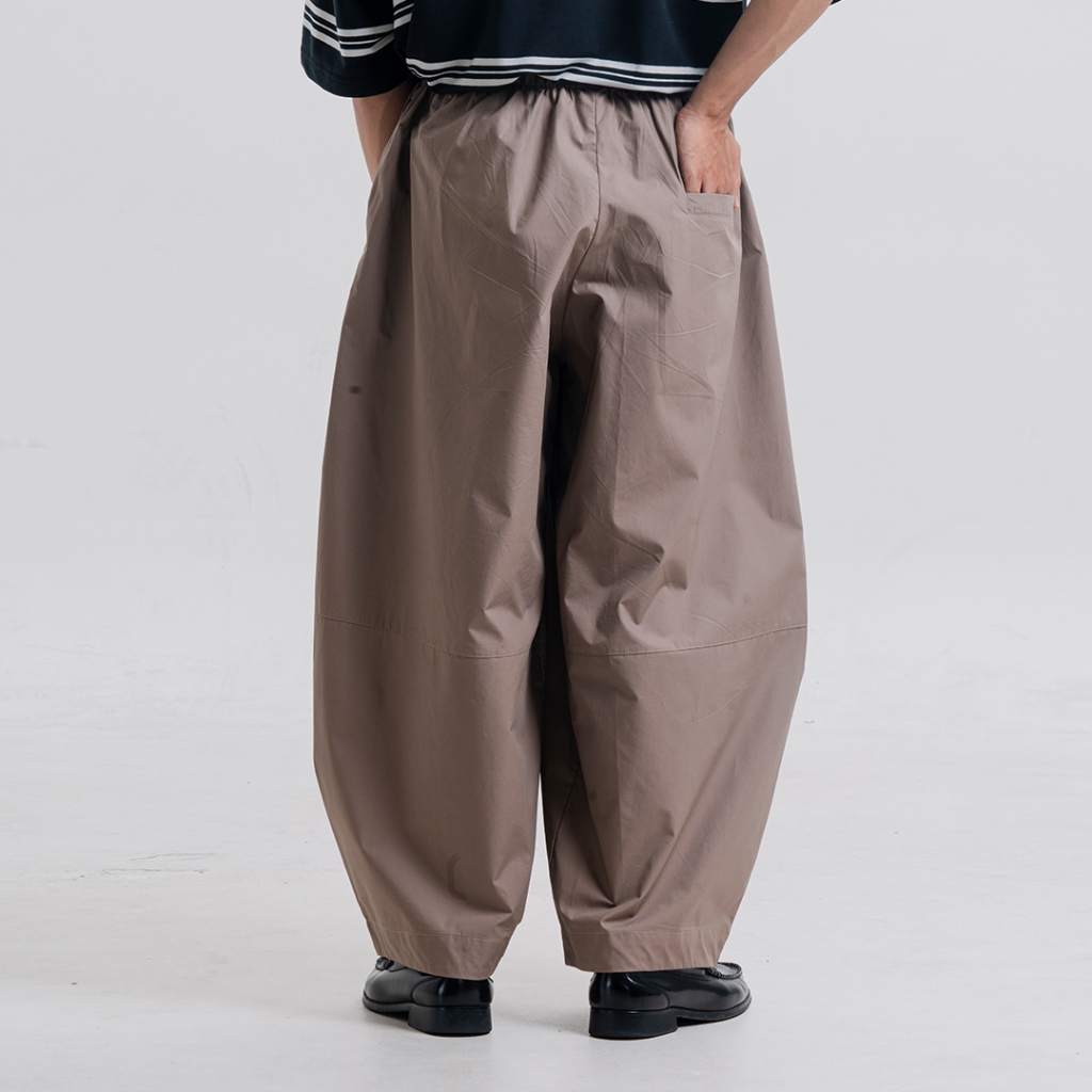 Balloon Pants Lite Brown - Arata - Celana Balon Coklat Muda Unisex - Image 3