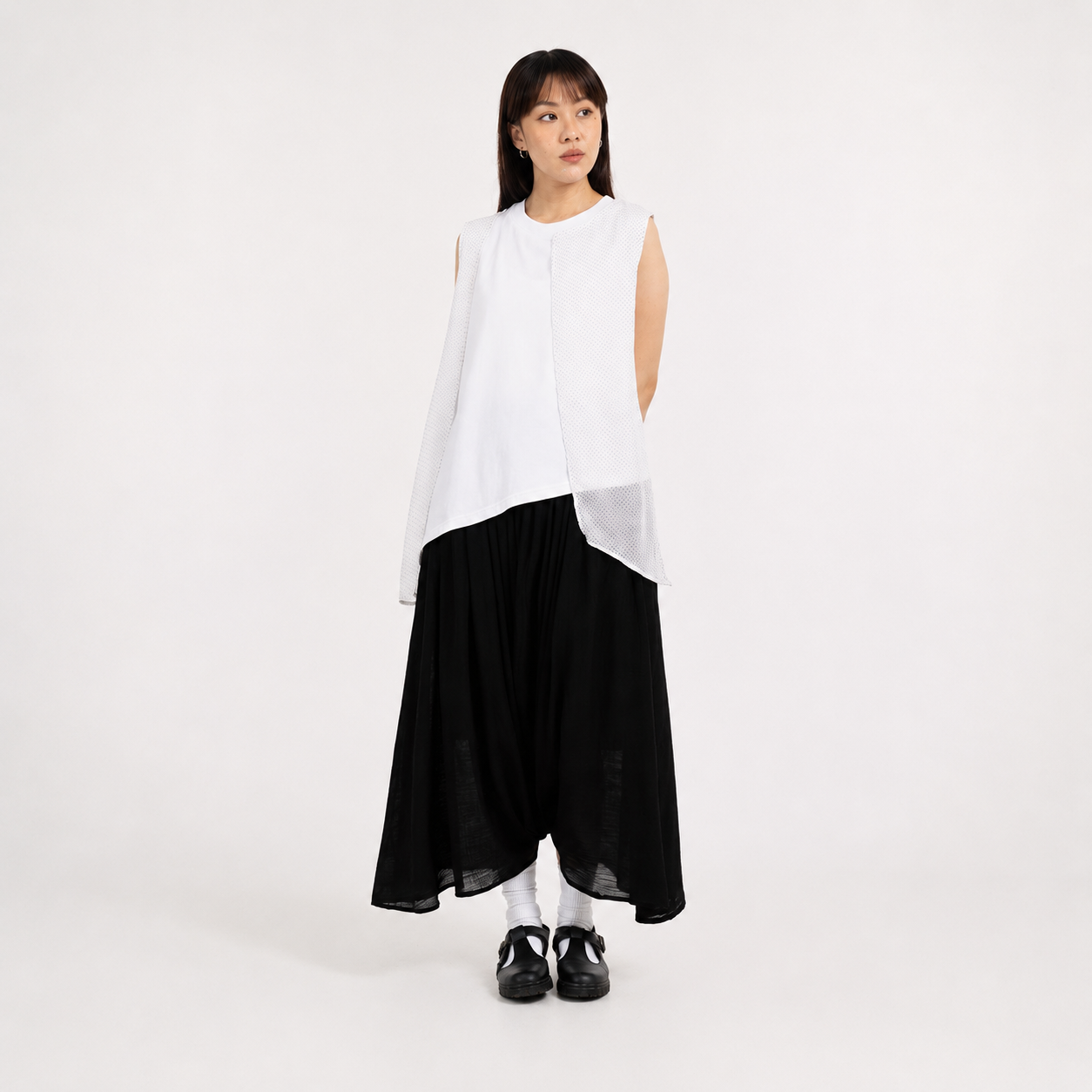 Atasan Wanita Hitam Polkadot Sleeveless Asymmetric - Slowday - Elatedbyher - Image 9