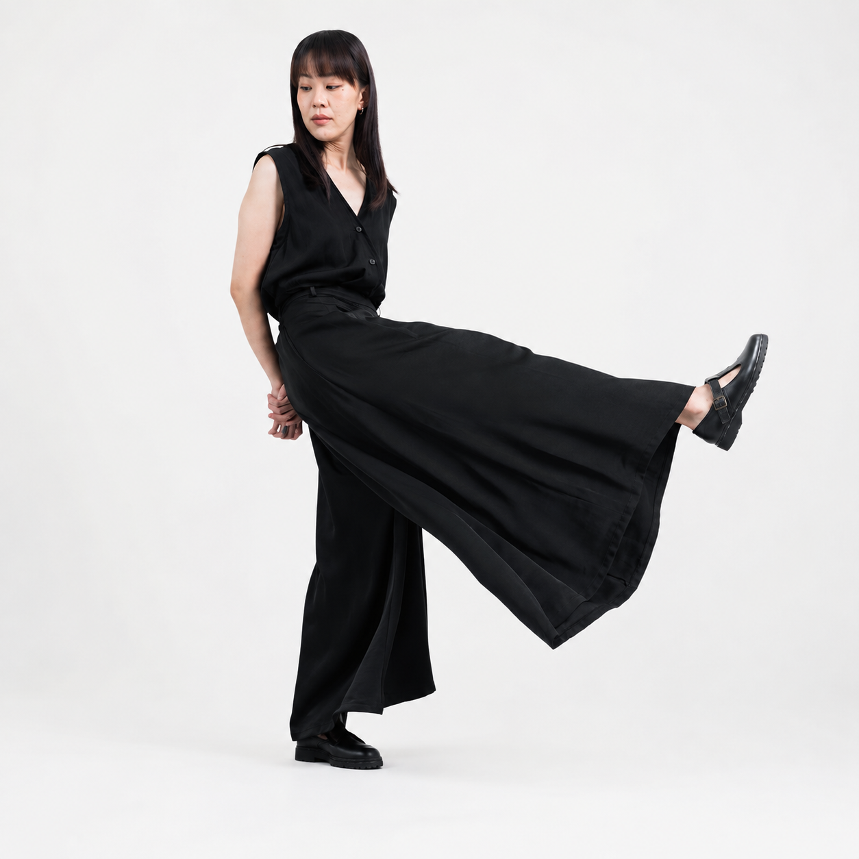 Celana Kulot Panjang Hitam Wanita - Haka - Elatedbyher - Image 5